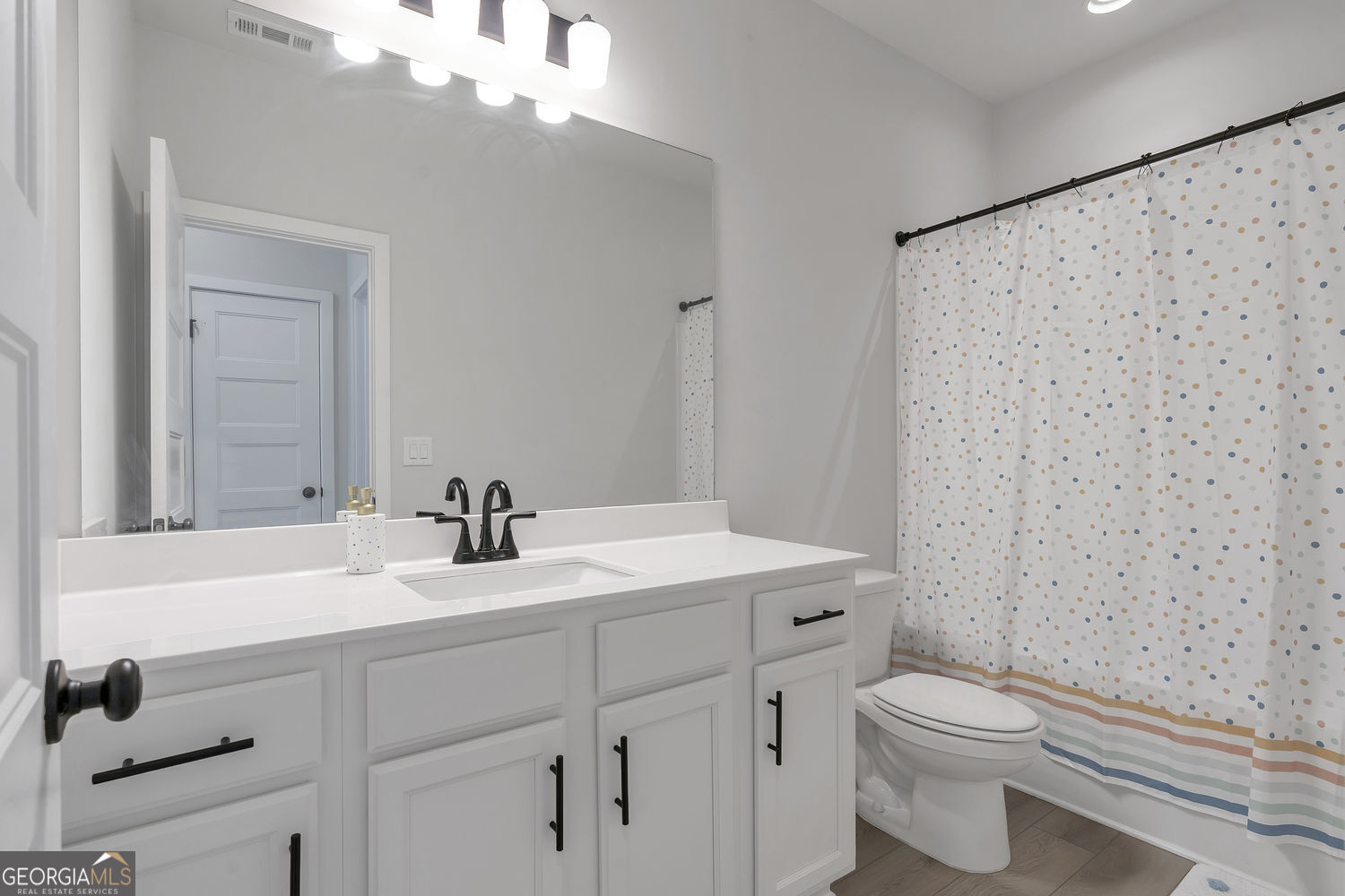 5316 Milford Drive Gainesville GA 30507