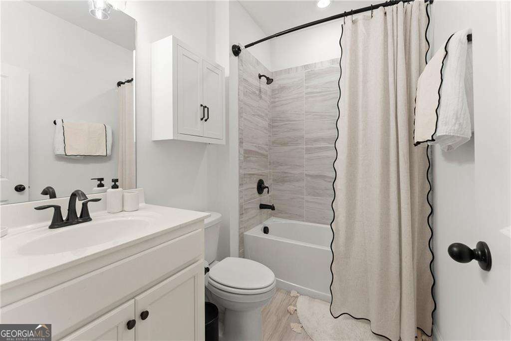 3943 Allegretto Circle SE Atlanta GA 30339