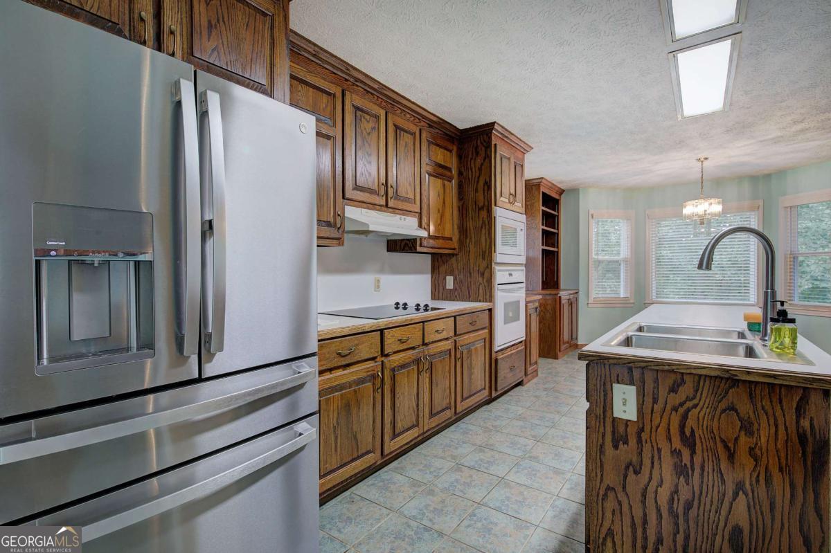 65 Gaddis Road NW Cartersville GA 30120