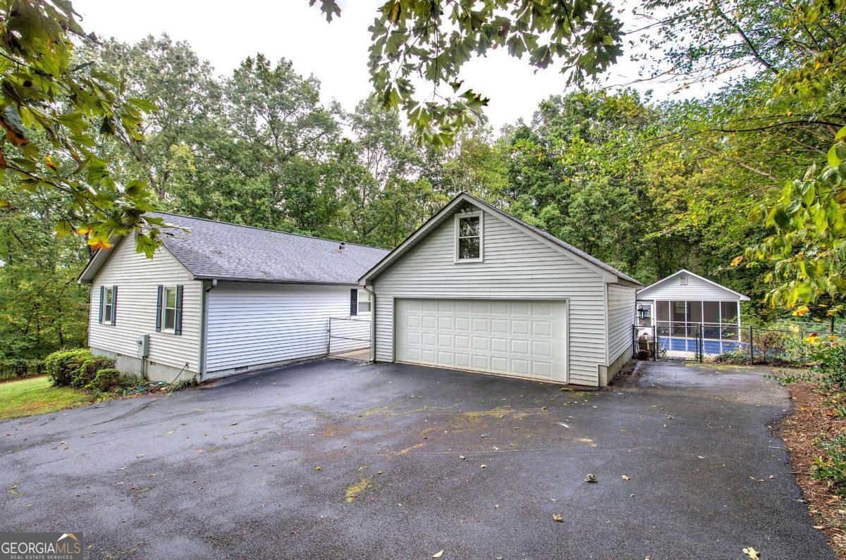 65 Gaddis Road NW Cartersville GA 30120