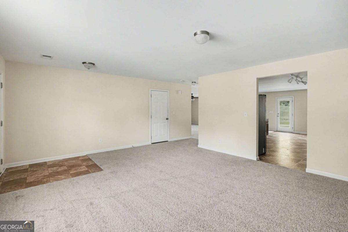 1160 Pebble Ridge Drive Hampton GA 30228