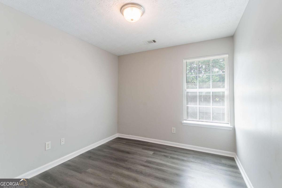 4217 High Park Lane Atlanta GA 30344