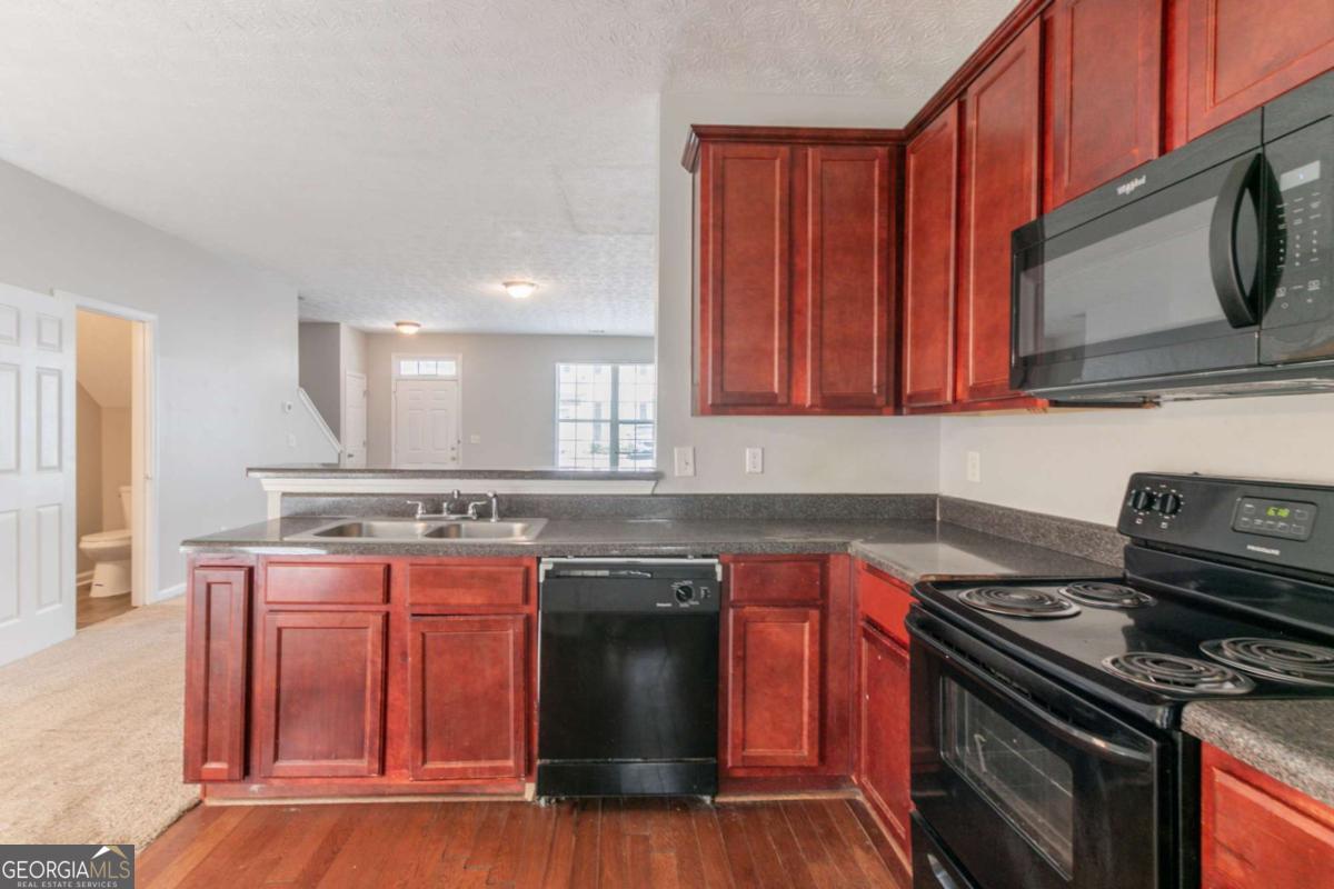 4217 High Park Lane Atlanta GA 30344