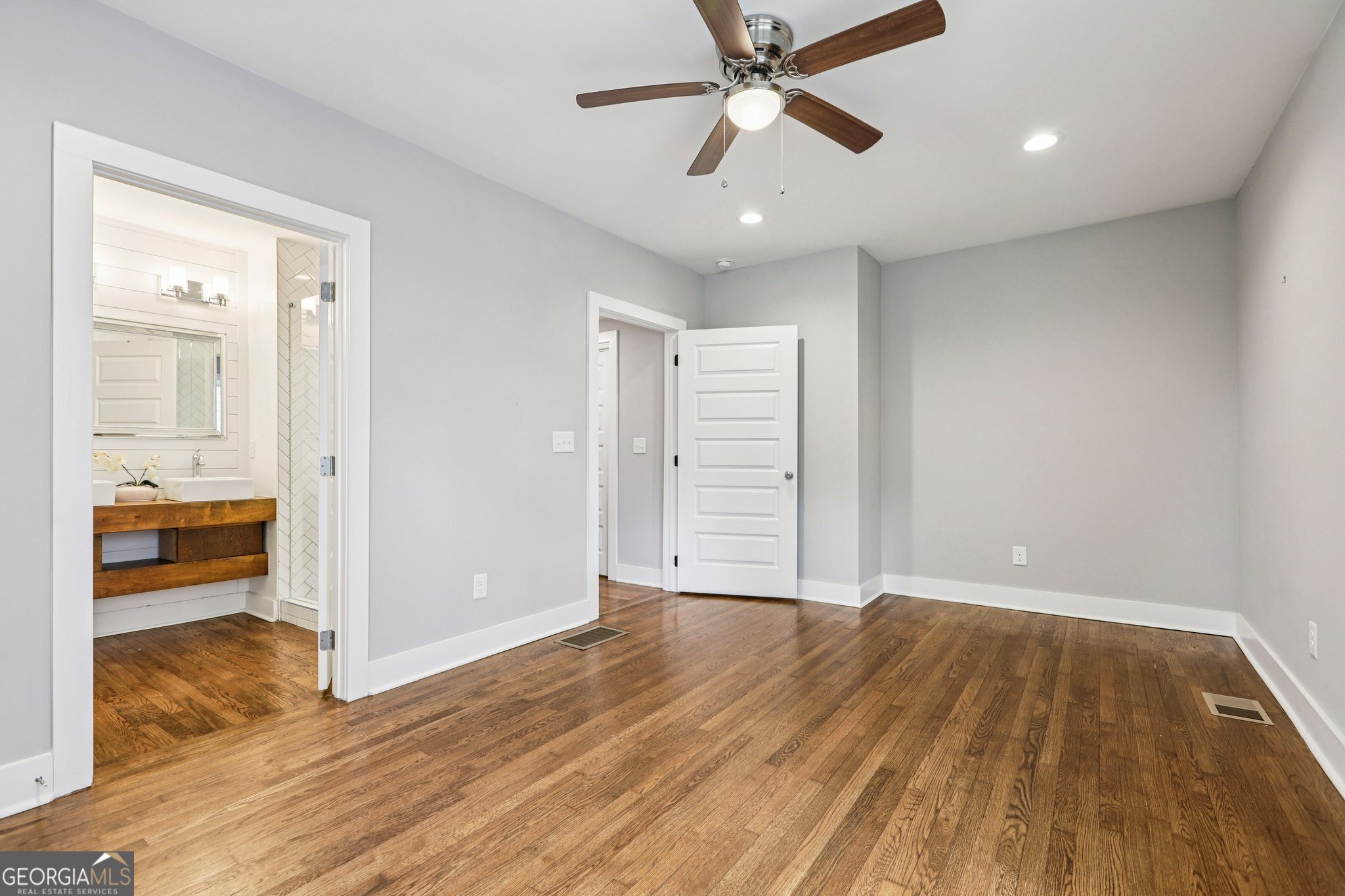 2491 White Oak Drive Decatur GA 30032
