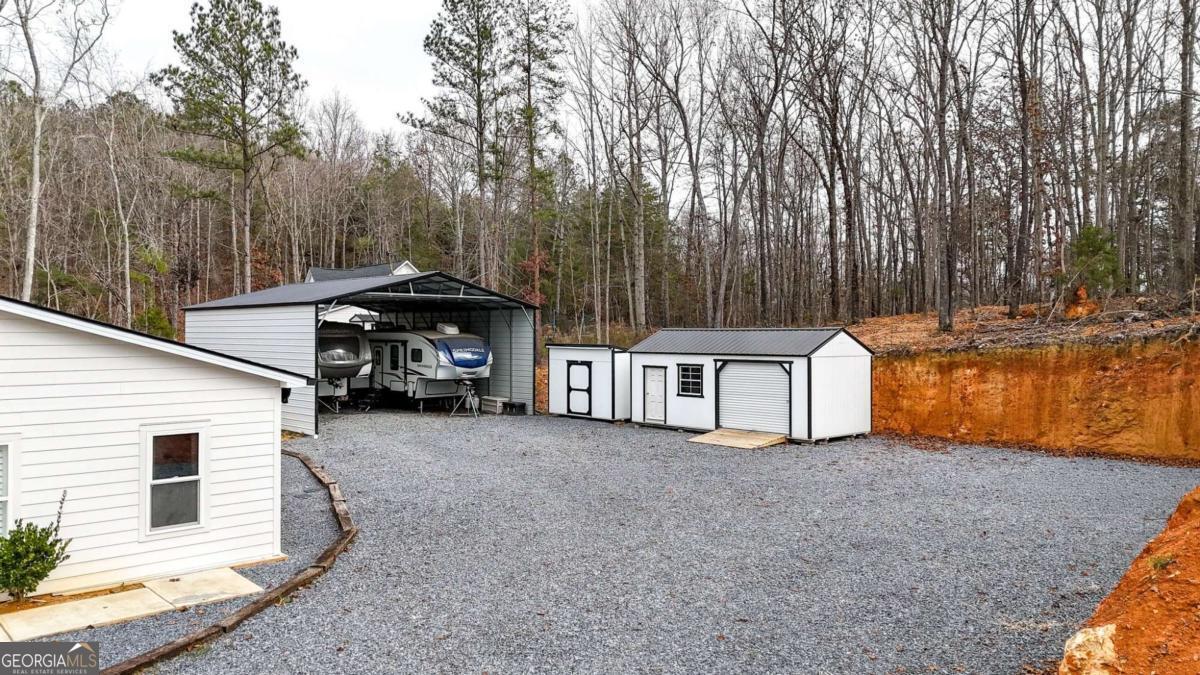 92 Autumn Path Rockmart GA 30153