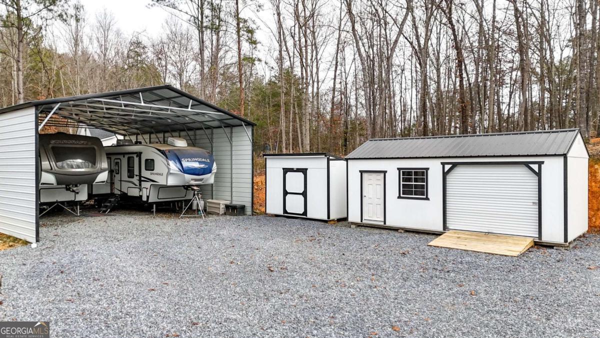 92 Autumn Path Rockmart GA 30153