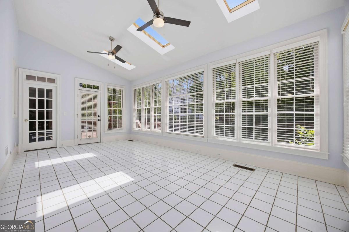 7525 S Spalding Drive Sandy Springs GA 30350