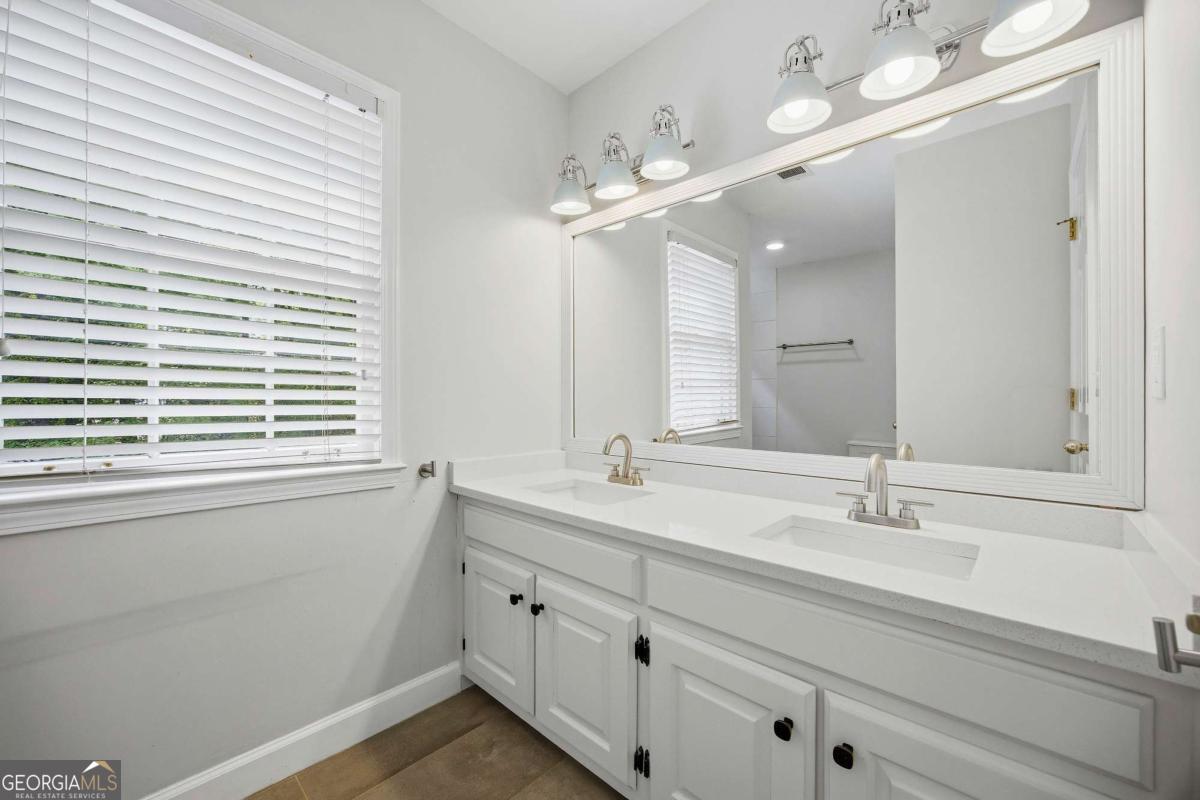 7525 S Spalding Drive Sandy Springs GA 30350