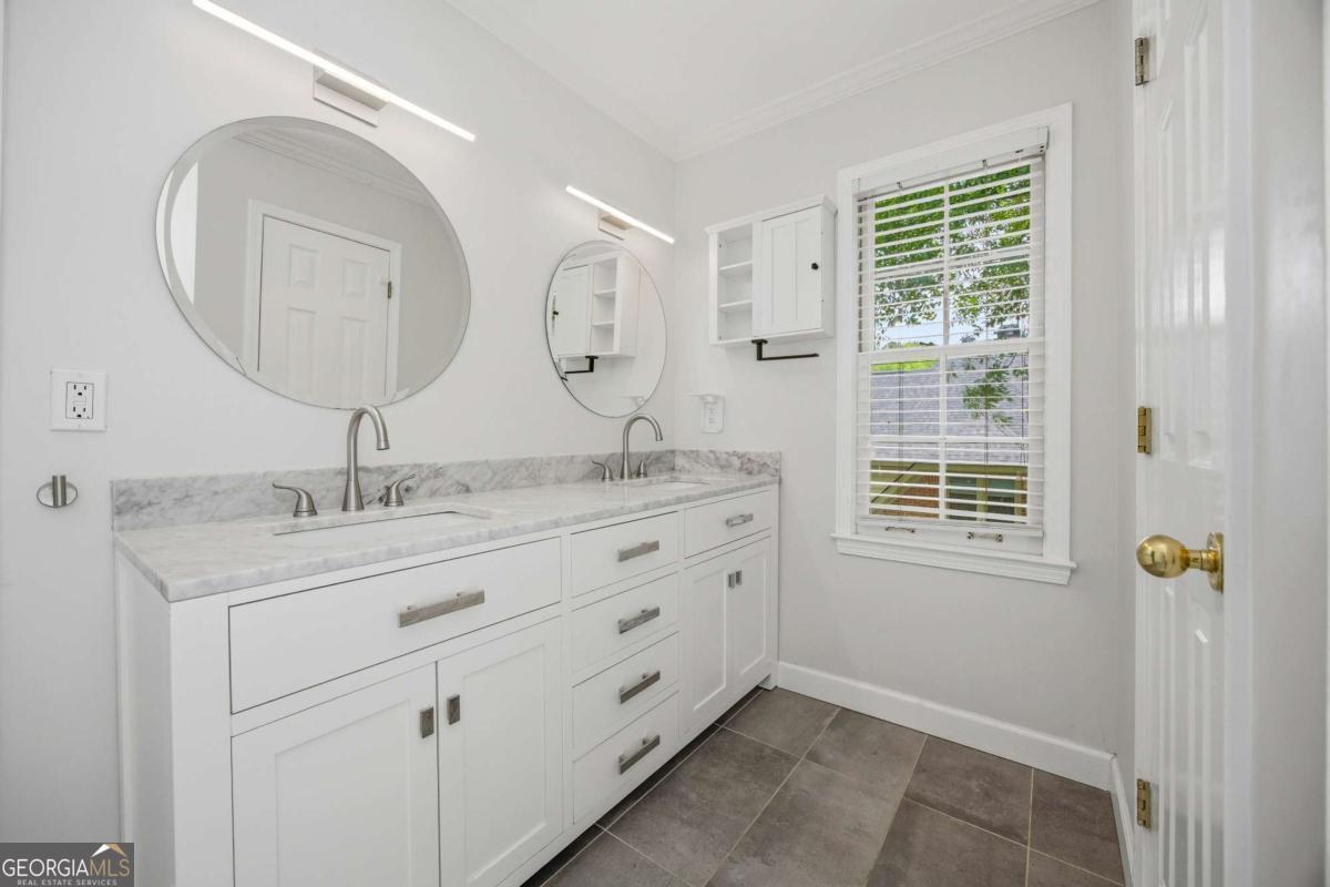 7525 S Spalding Drive Sandy Springs GA 30350