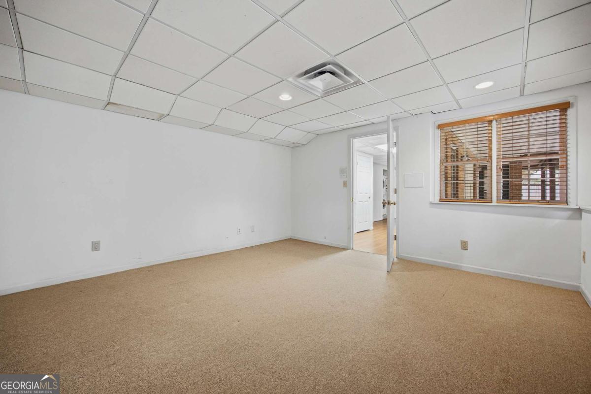 7525 S Spalding Drive Sandy Springs GA 30350