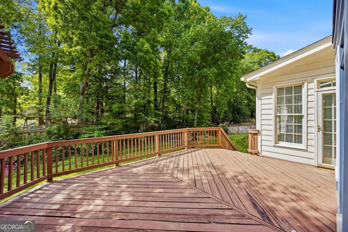 7525 S Spalding Drive Sandy Springs GA 30350