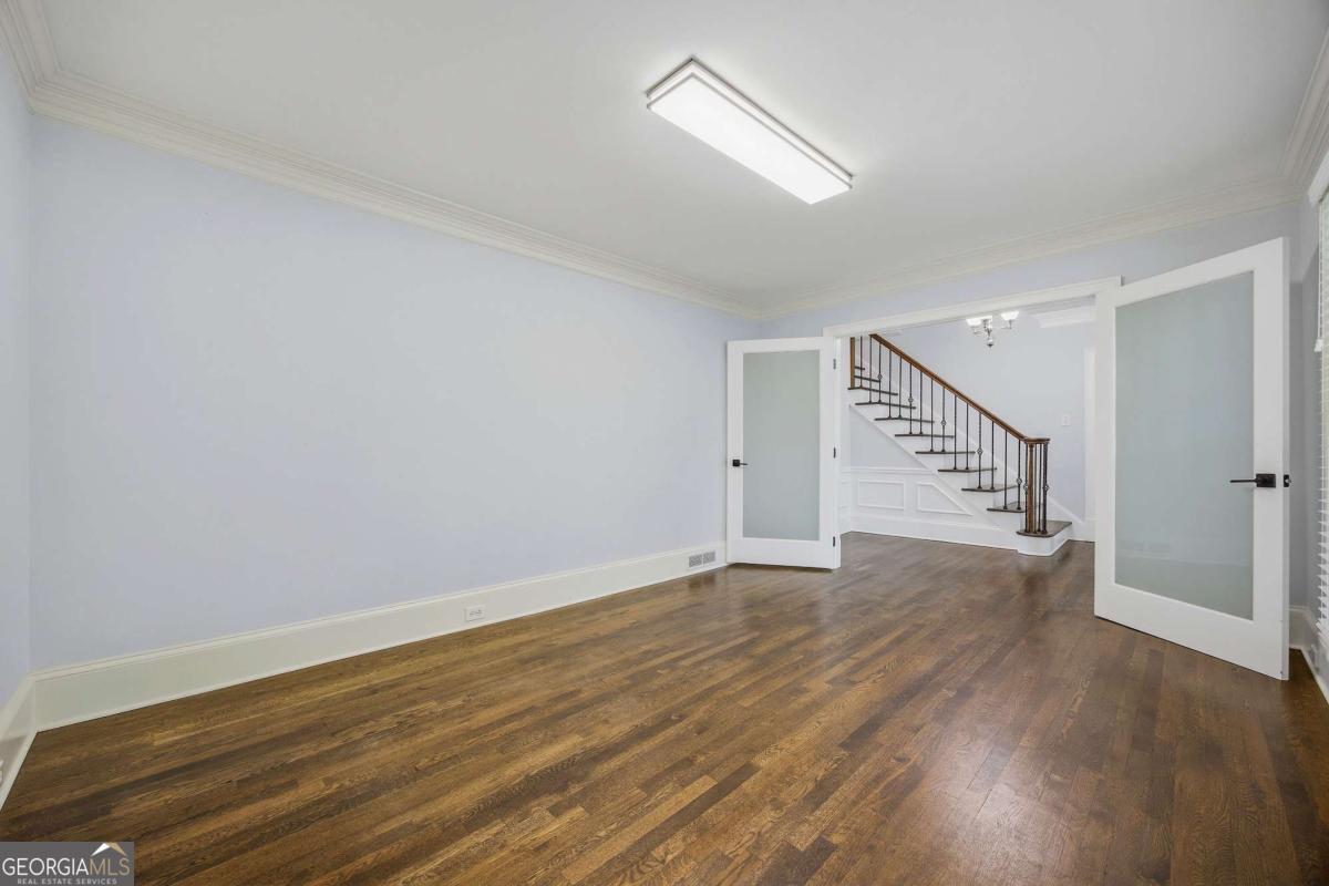 7525 S Spalding Drive Sandy Springs GA 30350