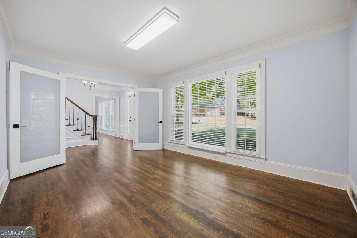 7525 S Spalding Drive Sandy Springs GA 30350