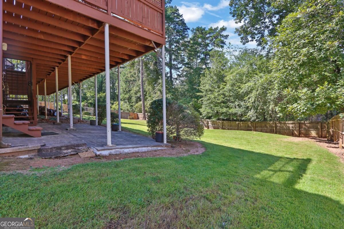 1749 Hidden Hills Parkway Stone Mountain GA 30088