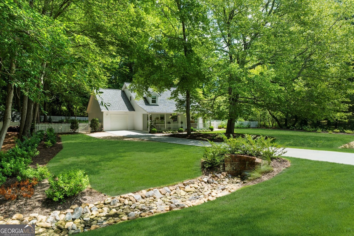 205 Mayfield Circle Alpharetta GA 30009