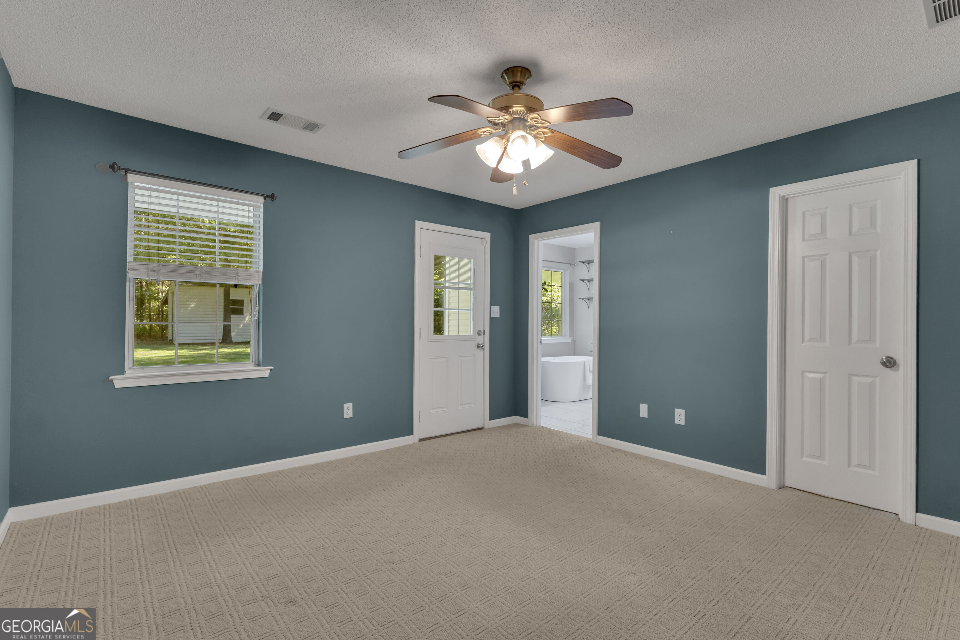 692 Willow Dell Drive Senoia GA 30276