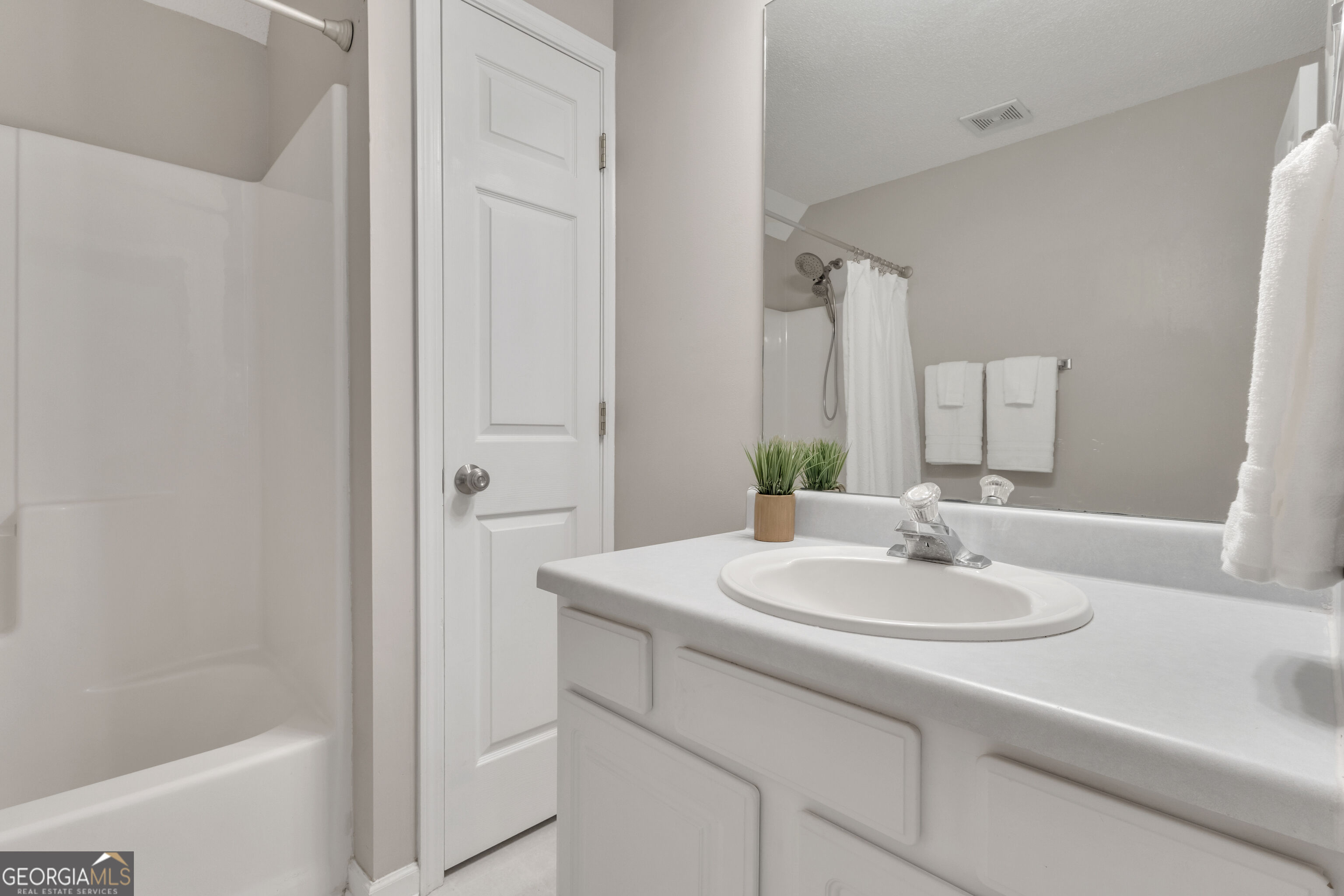 692 Willow Dell Drive Senoia GA 30276