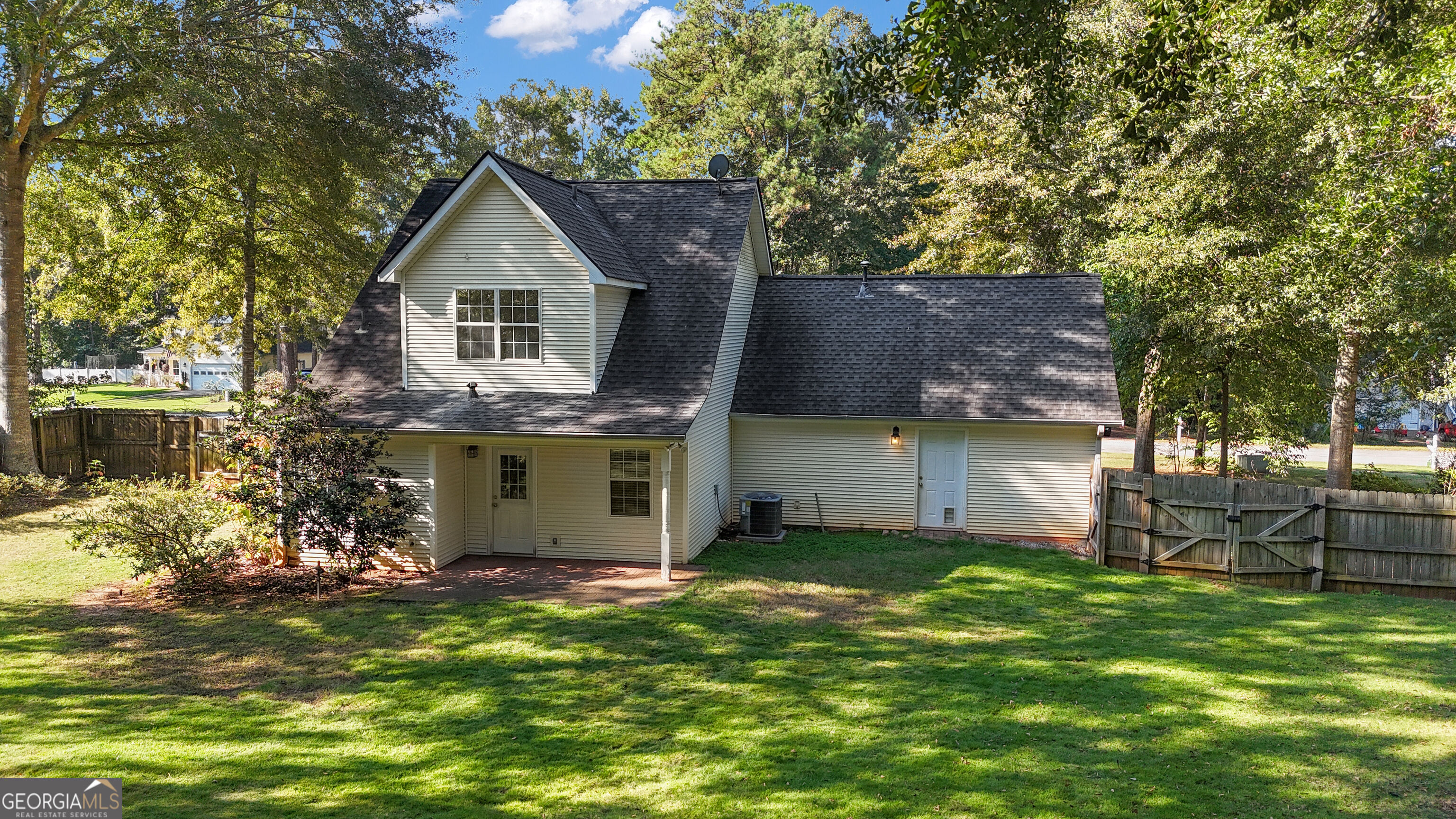 692 Willow Dell Drive Senoia GA 30276