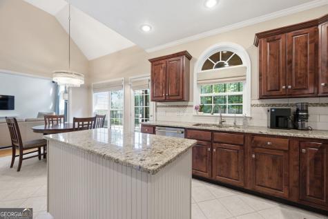 7 Windsor Lane Ringgold GA 30736