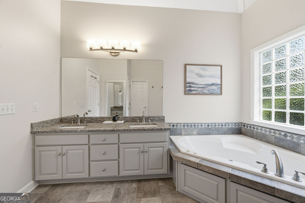 7 Windsor Lane Ringgold GA 30736