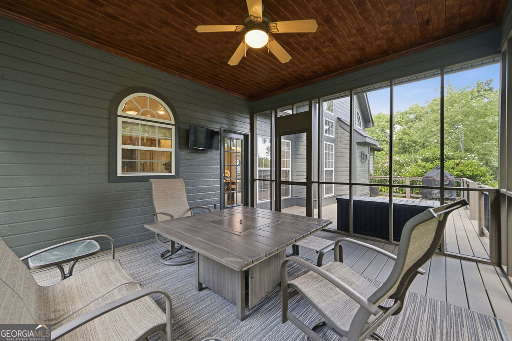 7 Windsor Lane Ringgold GA 30736