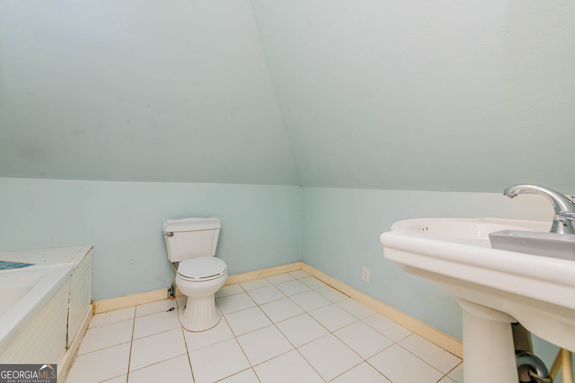 59 Warren Street Hawkinsville GA 31036