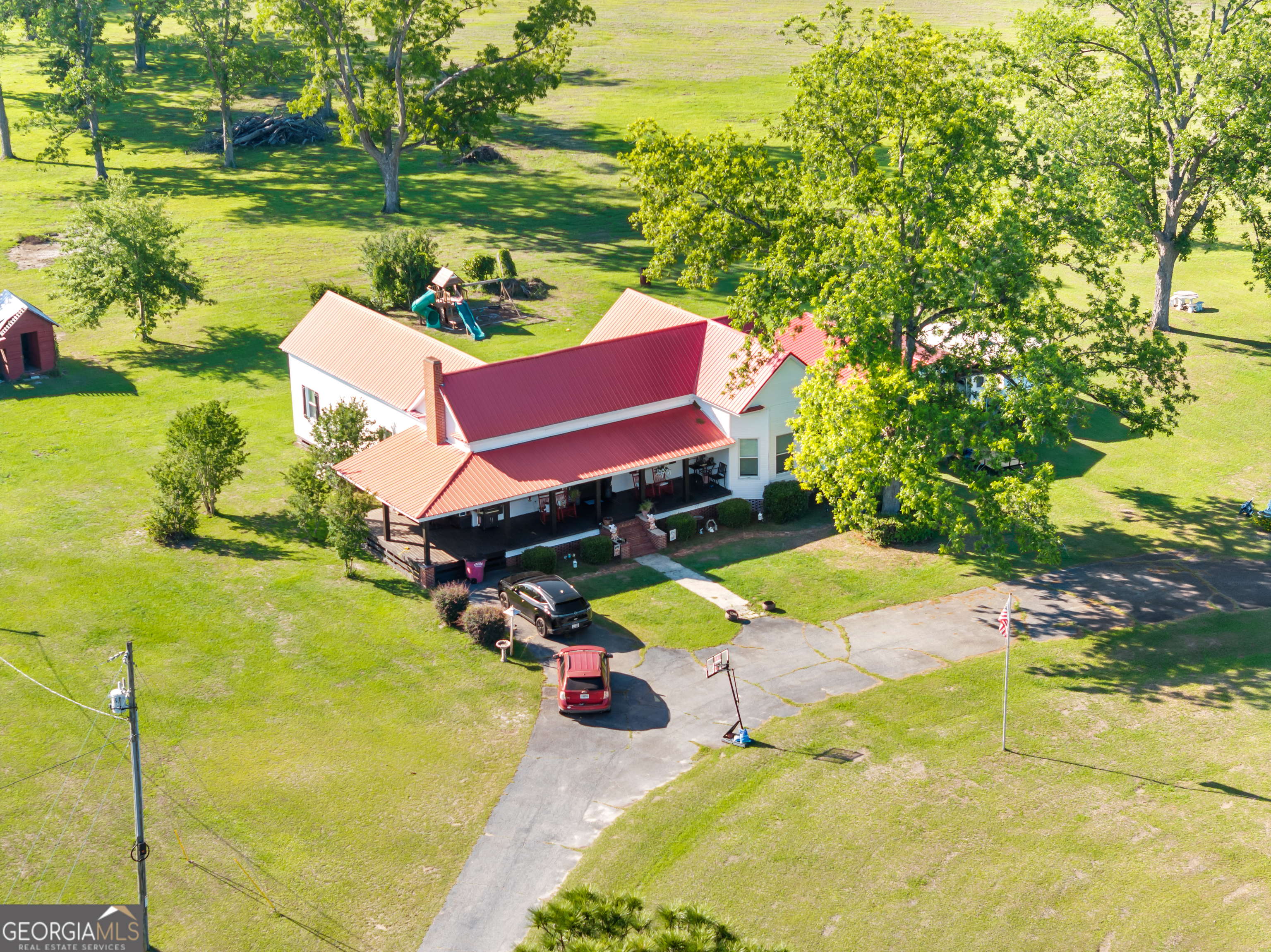 5065 Ten Mile Road Baxley GA 31513