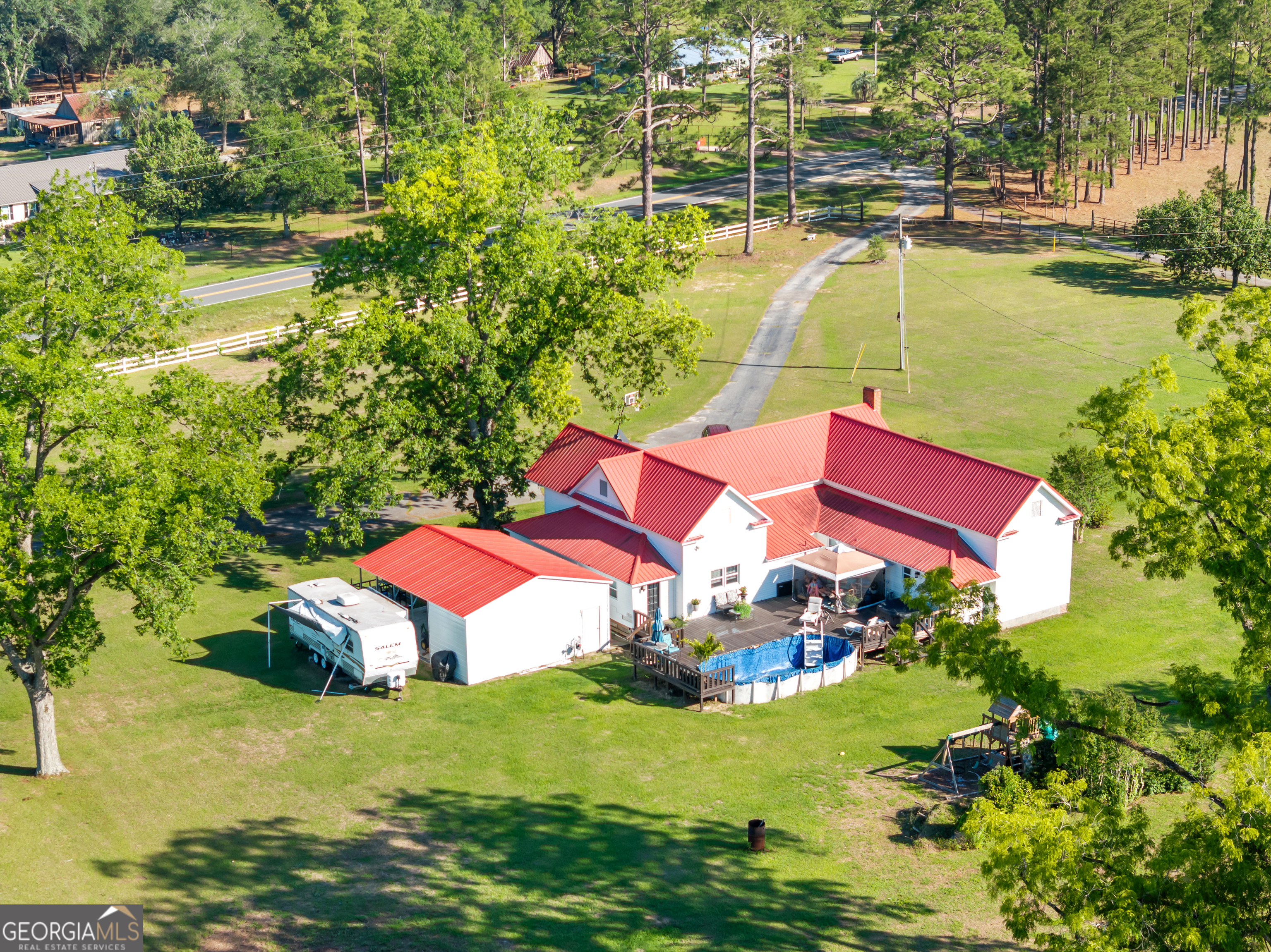 5065 Ten Mile Road Baxley GA 31513