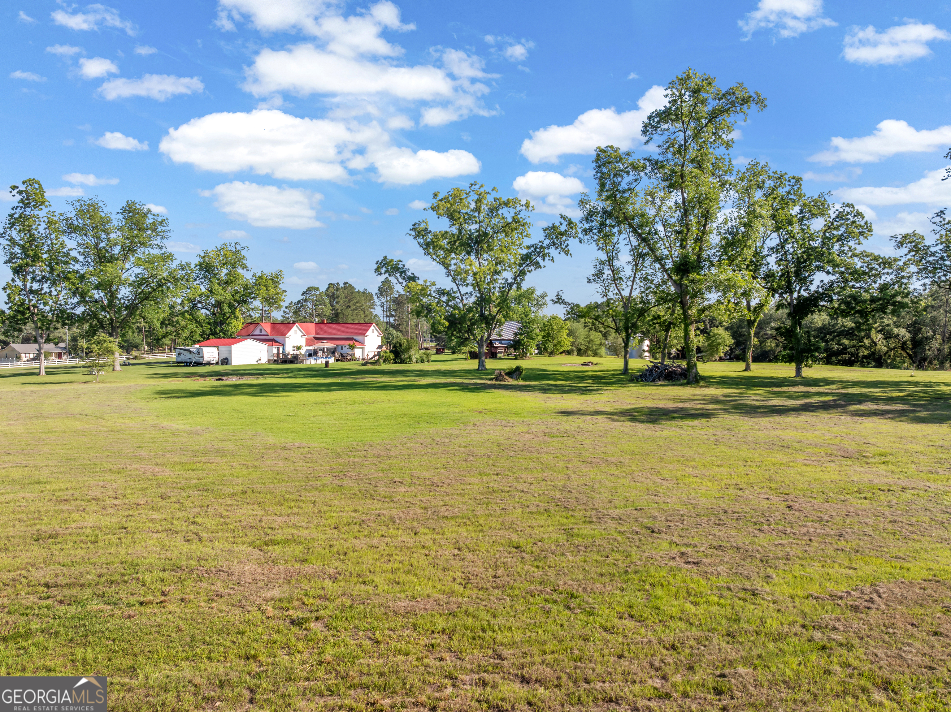 5065 Ten Mile Road Baxley GA 31513