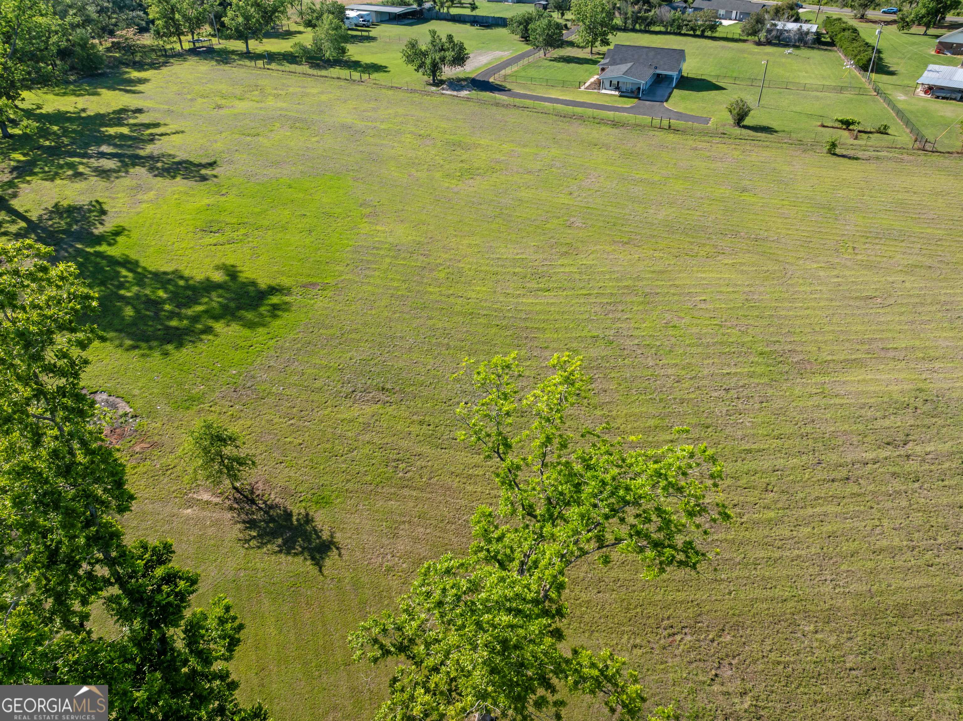 5065 Ten Mile Road Baxley GA 31513