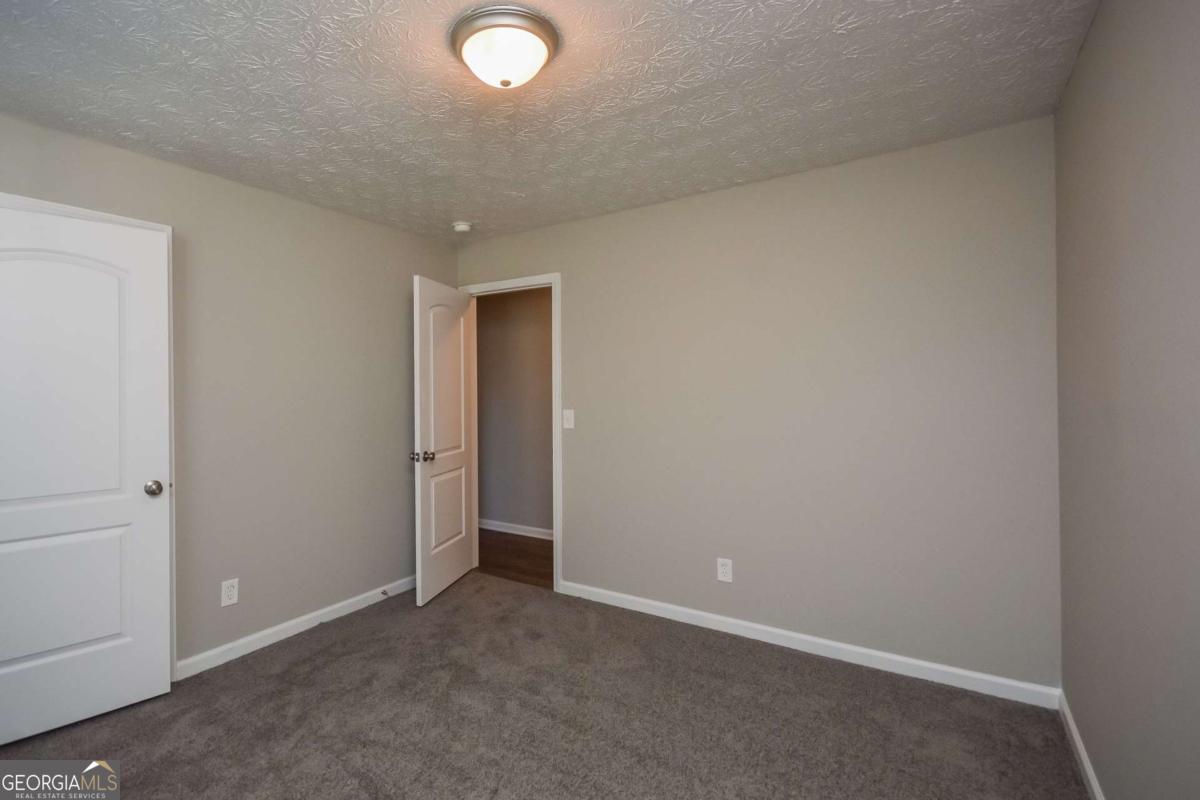 3240 Trotters Walk Circle Snellville GA 30078