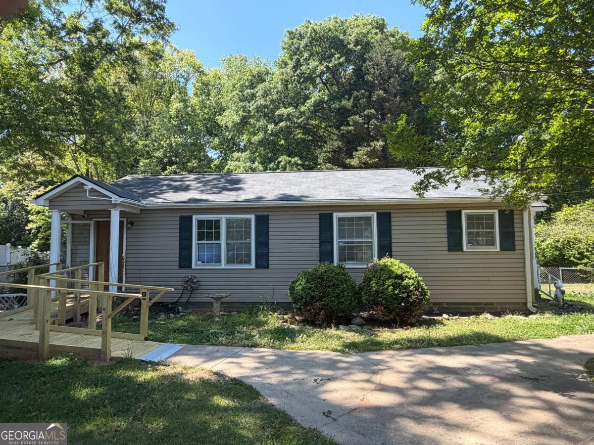 230 Glendale Drive Hartwell GA 30643