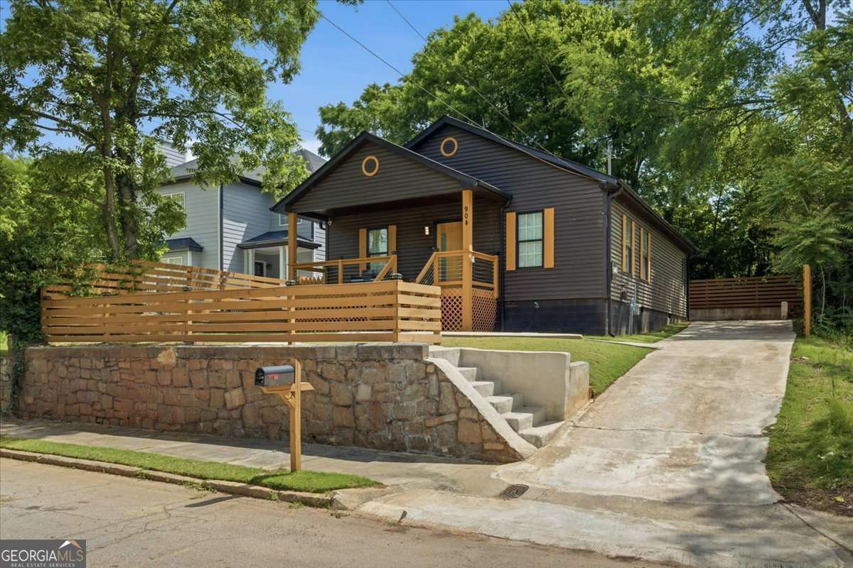 904 Ira Street SW Atlanta GA 30310