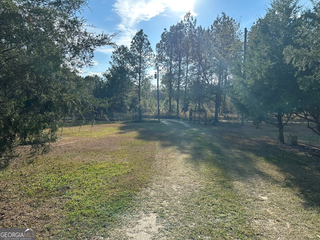 686 Victory Circle Lyons GA 30436