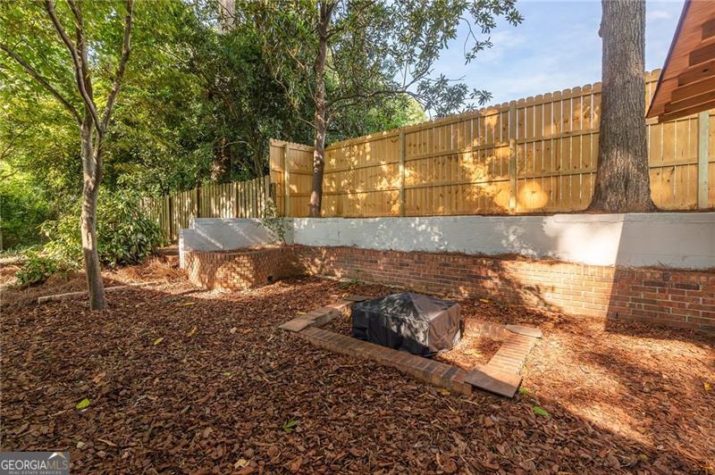 2988 Vine Circle Decatur GA 30033
