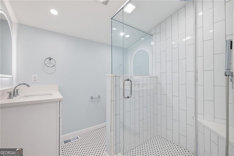 2988 Vine Circle Decatur GA 30033