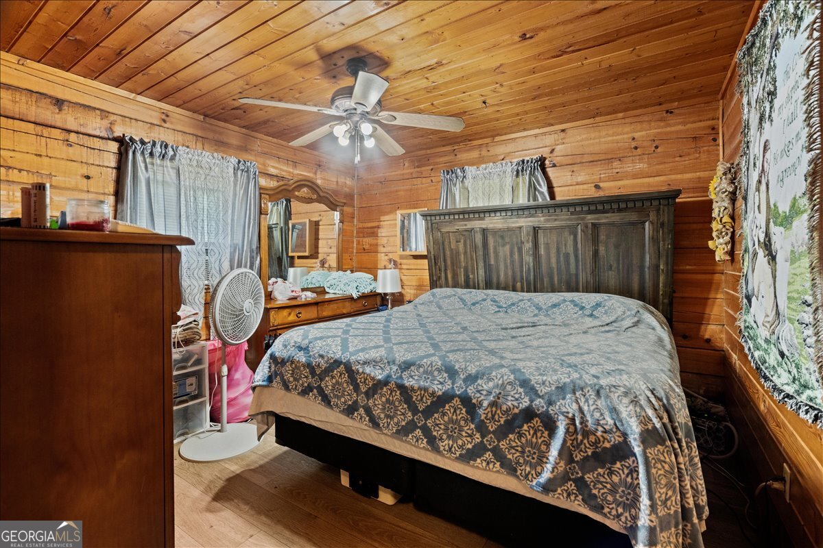 325 Classic Lane Chatsworth GA 30705