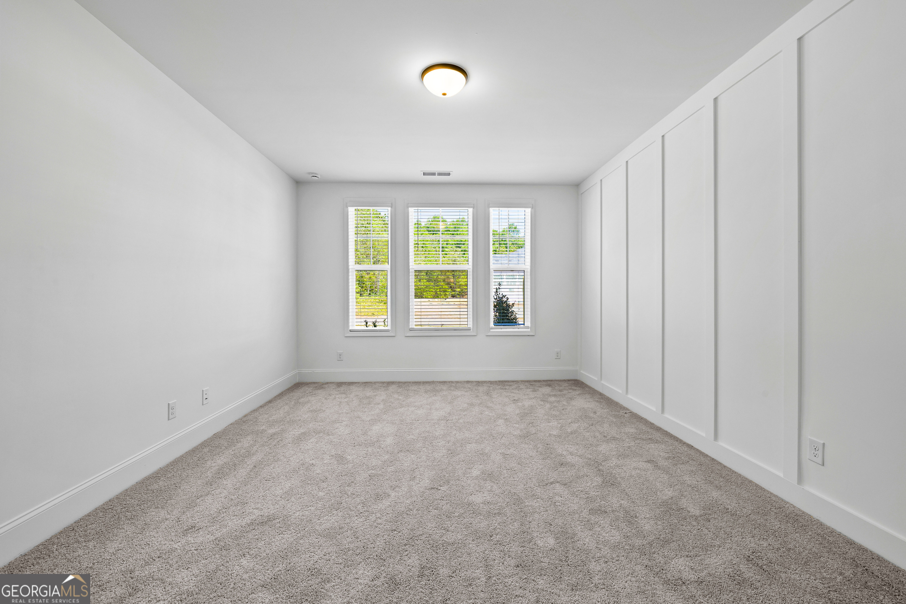 64 Thomaston Street Newnan GA 30263