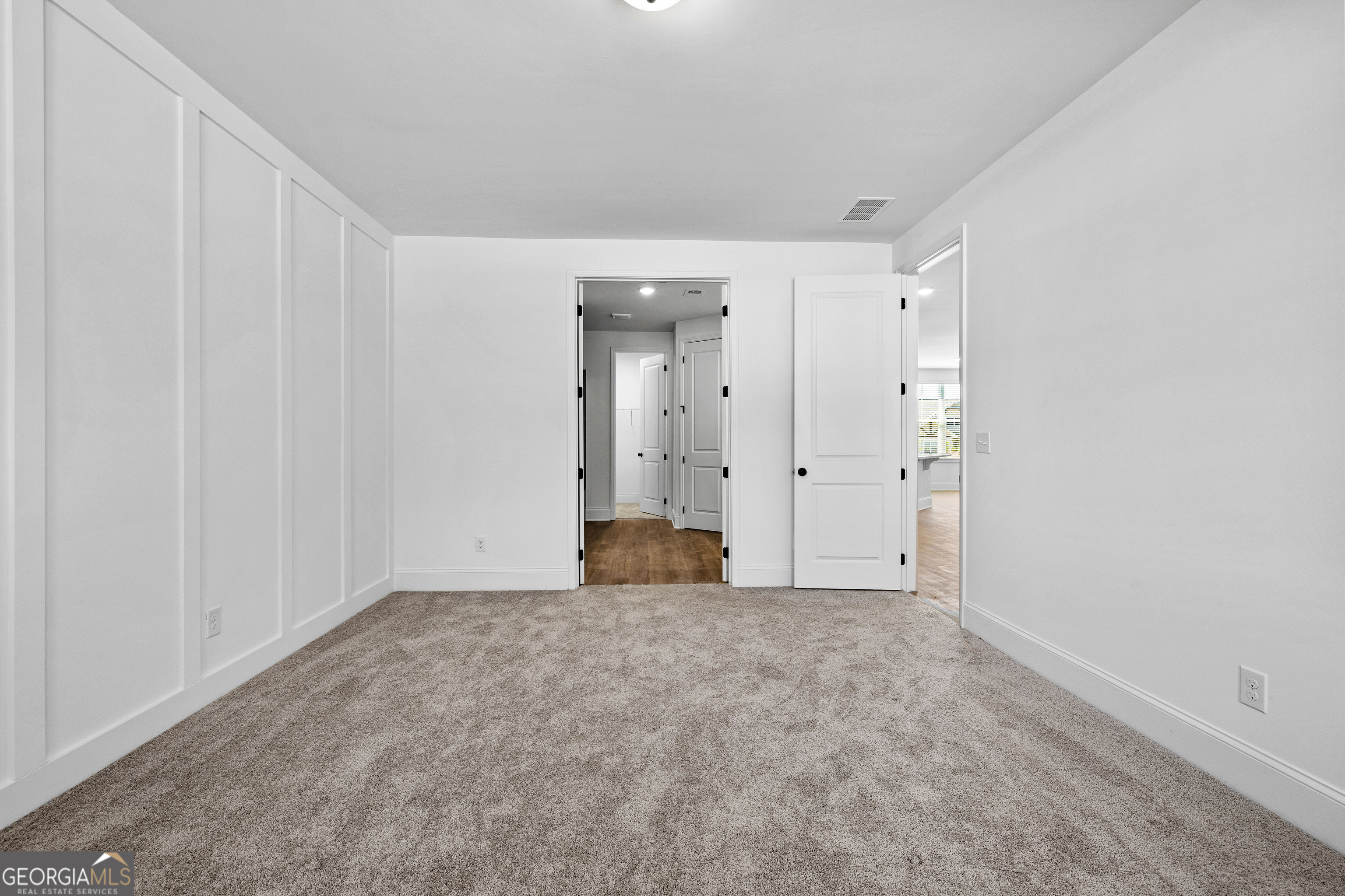 64 Thomaston Street Newnan GA 30263