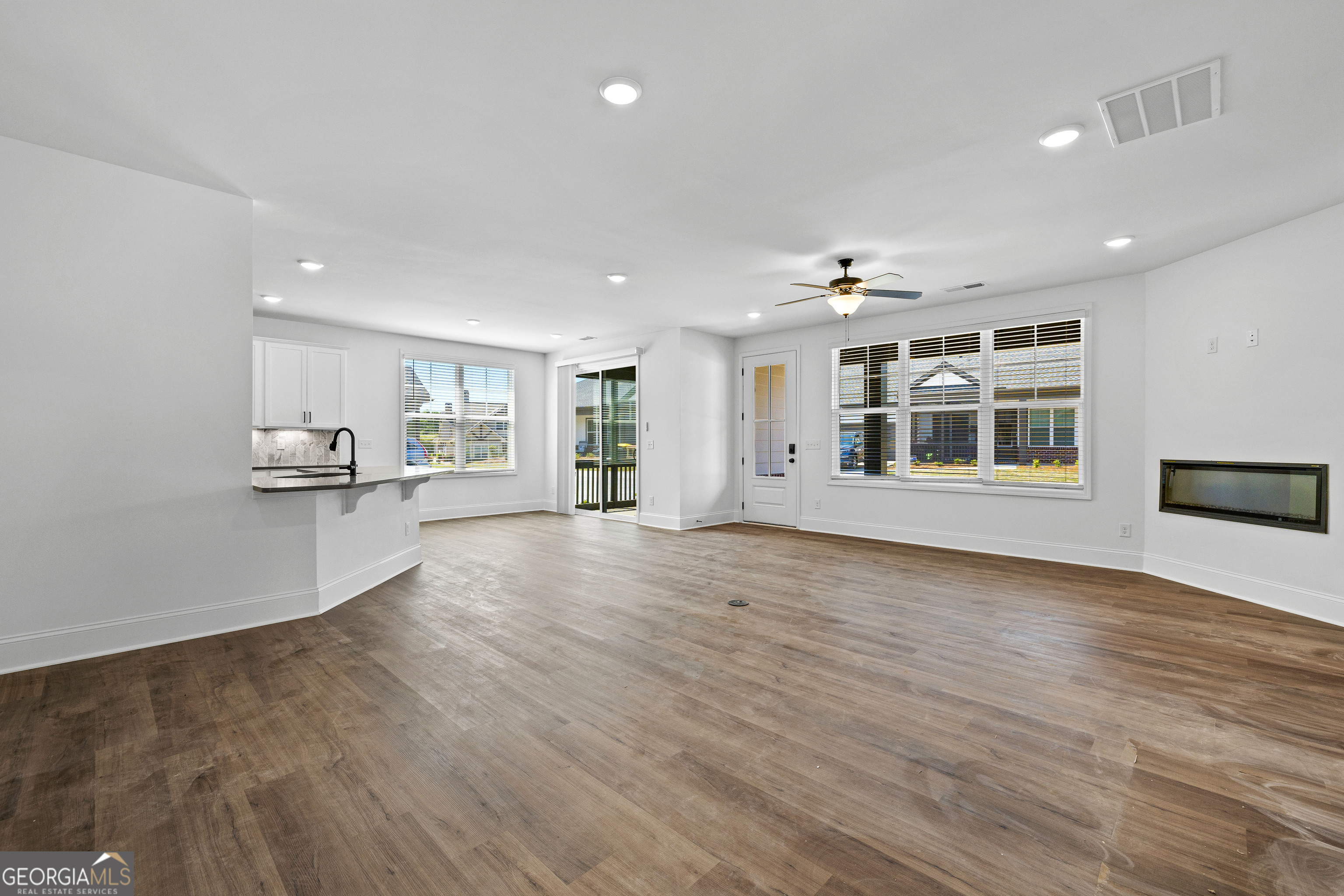 64 Thomaston Street Newnan GA 30263