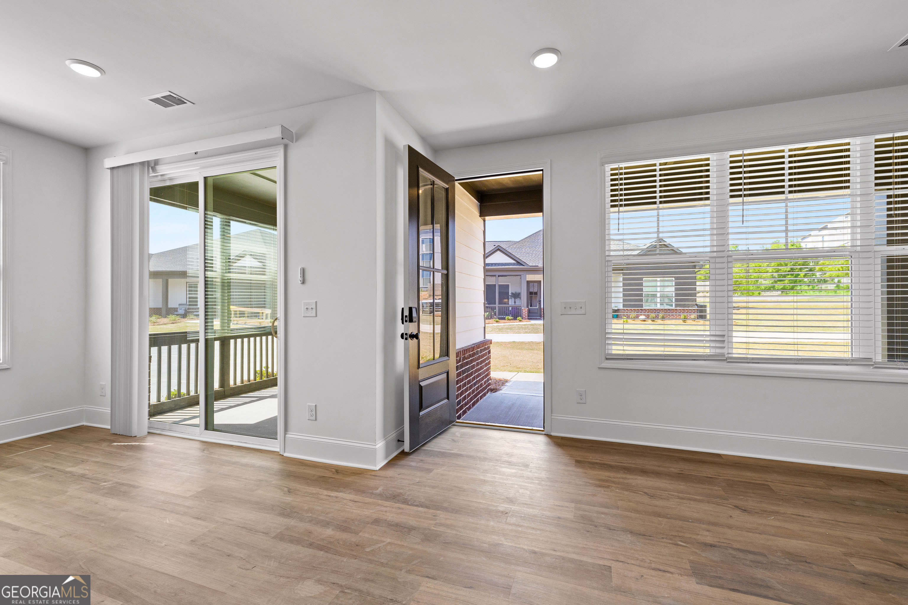 64 Thomaston Street Newnan GA 30263
