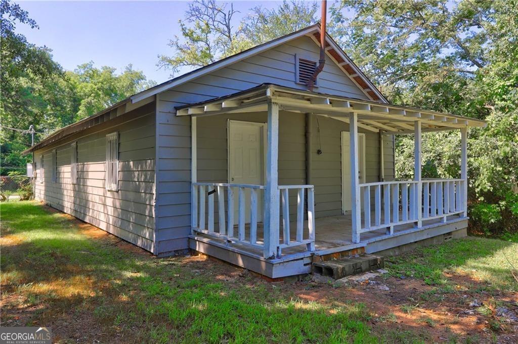 120 Caraker Avenue Milledgeville GA 31061