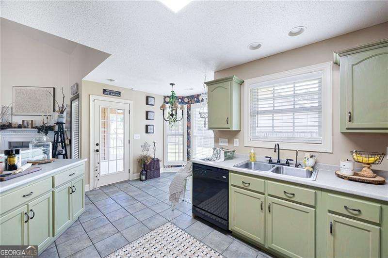 6 Keystone Lane NE Rome GA 30161