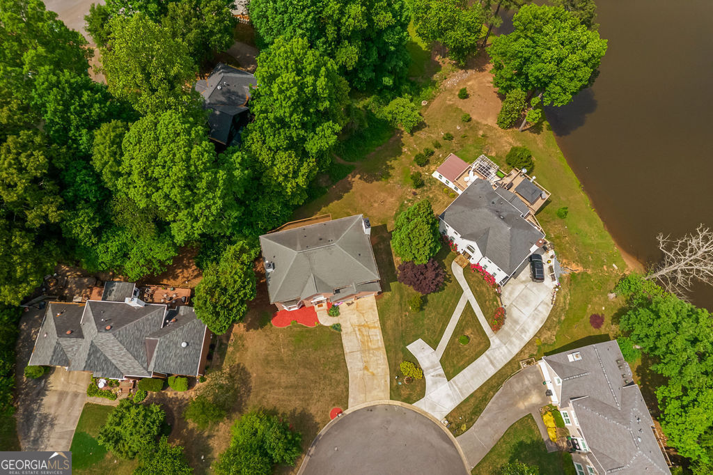 5063 India Lake Drive Acworth GA 30102