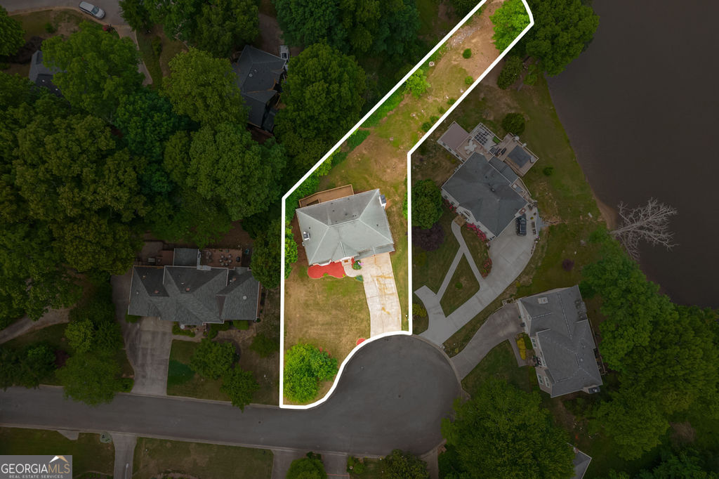 5063 India Lake Drive Acworth GA 30102