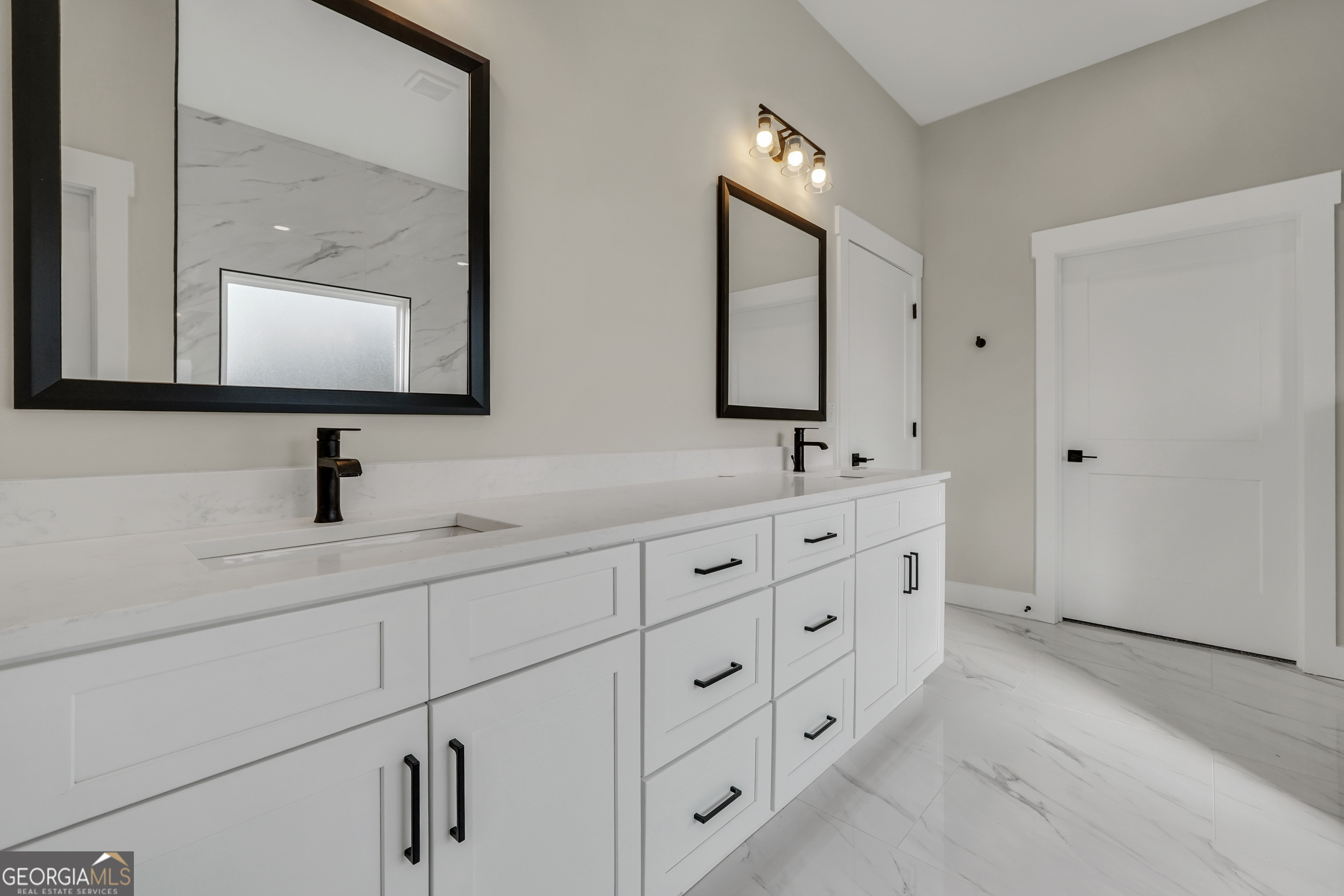 546 Harbour Shores Jackson GA 30233