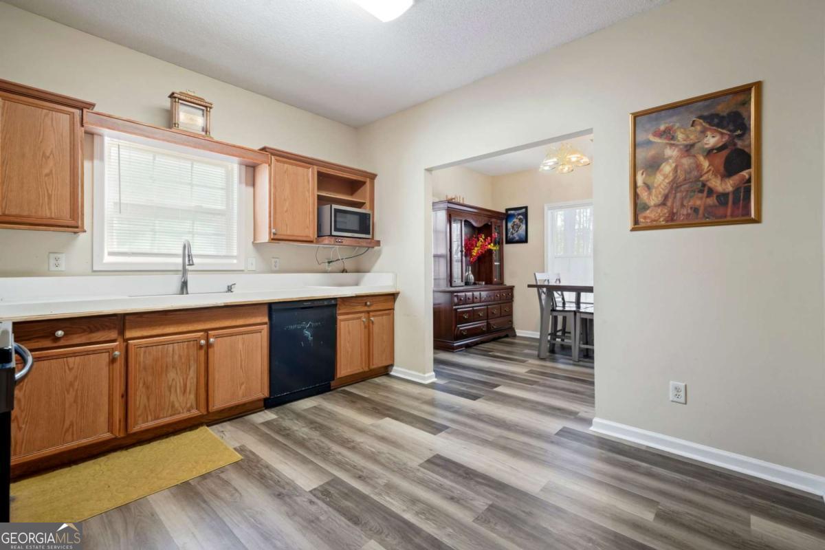 792 Russell Drive Riverdale GA 30296