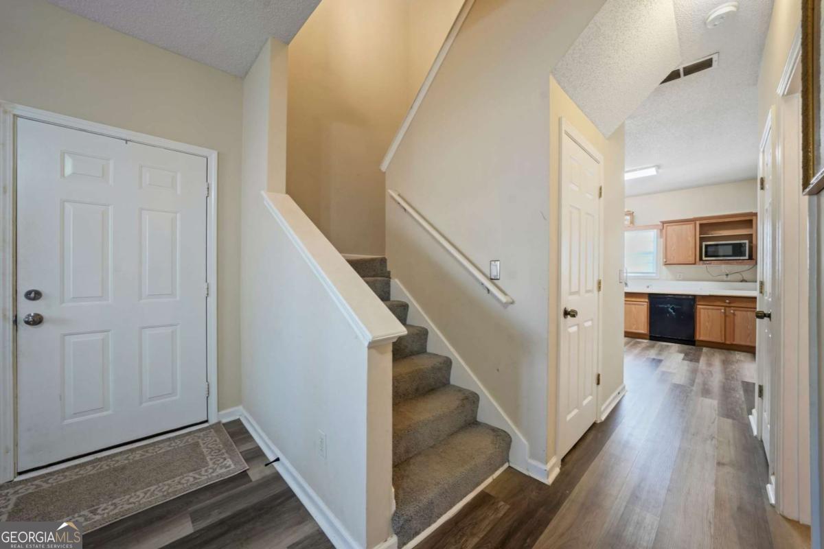 792 Russell Drive Riverdale GA 30296