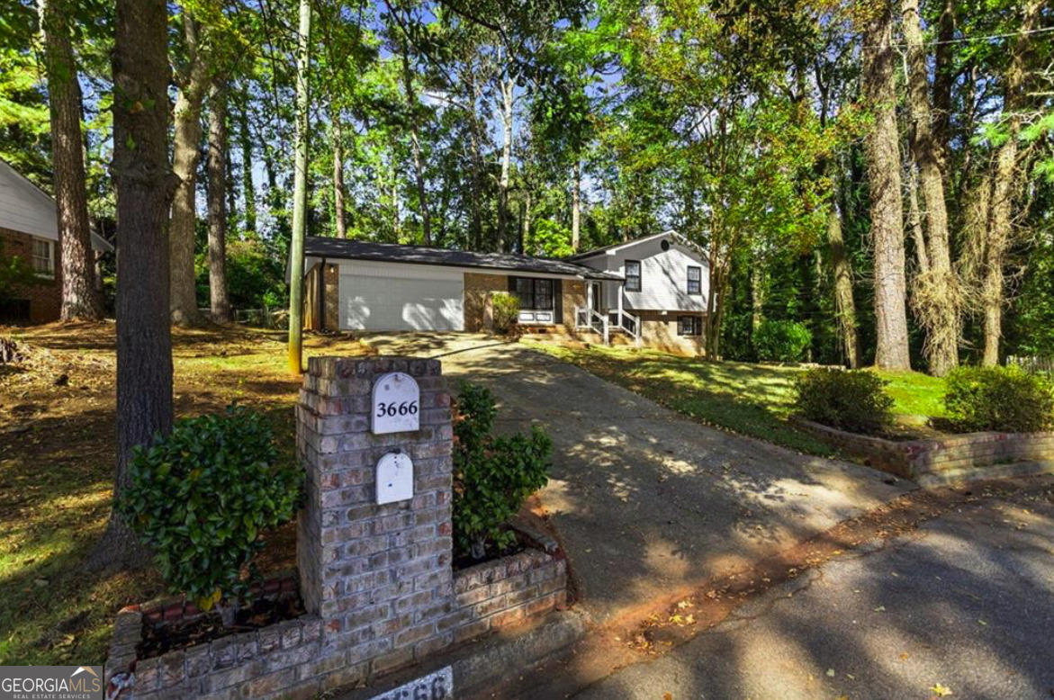 3666 Stanford Circle Decatur GA 30034