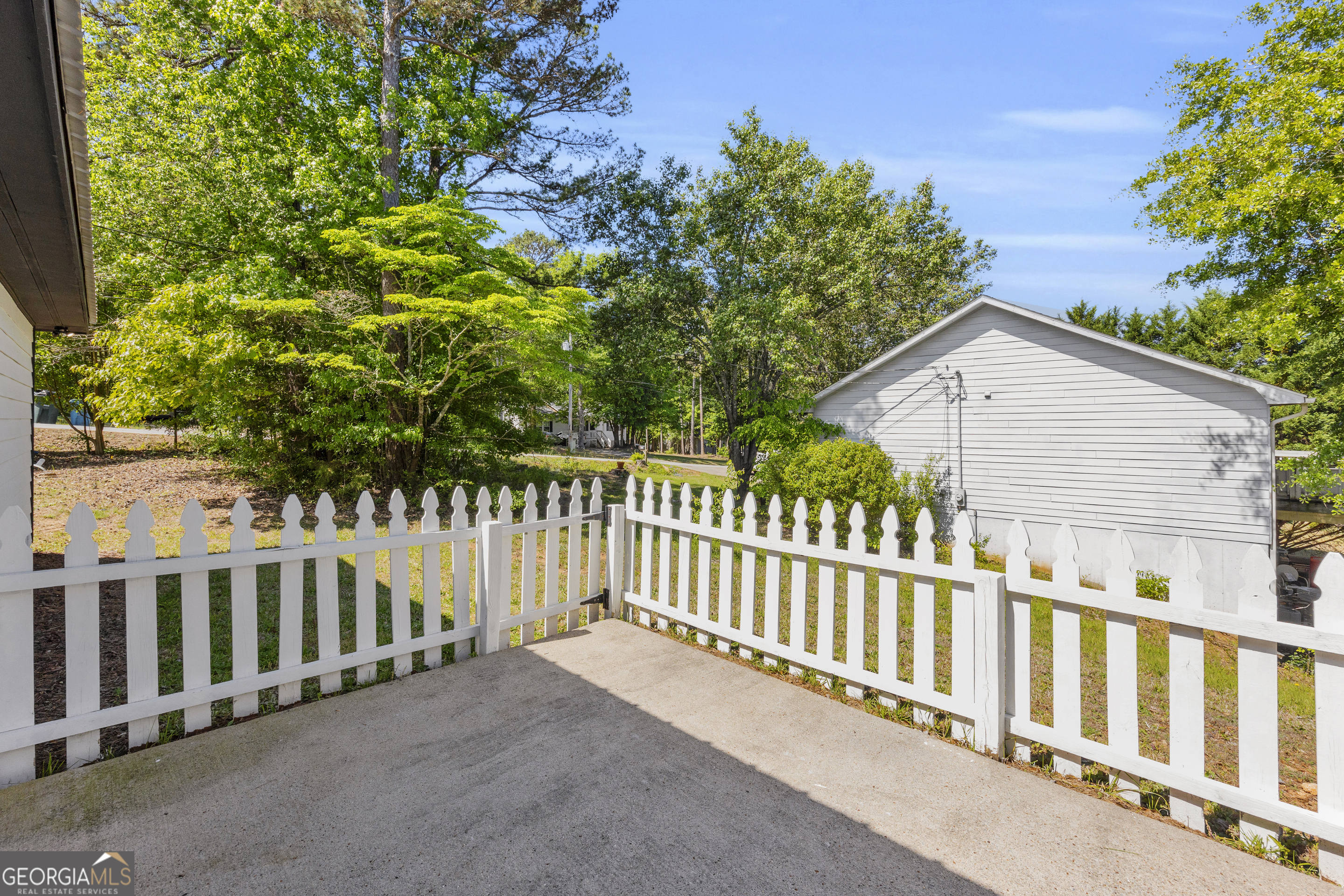 248 Highland Estate Commerce GA 30529